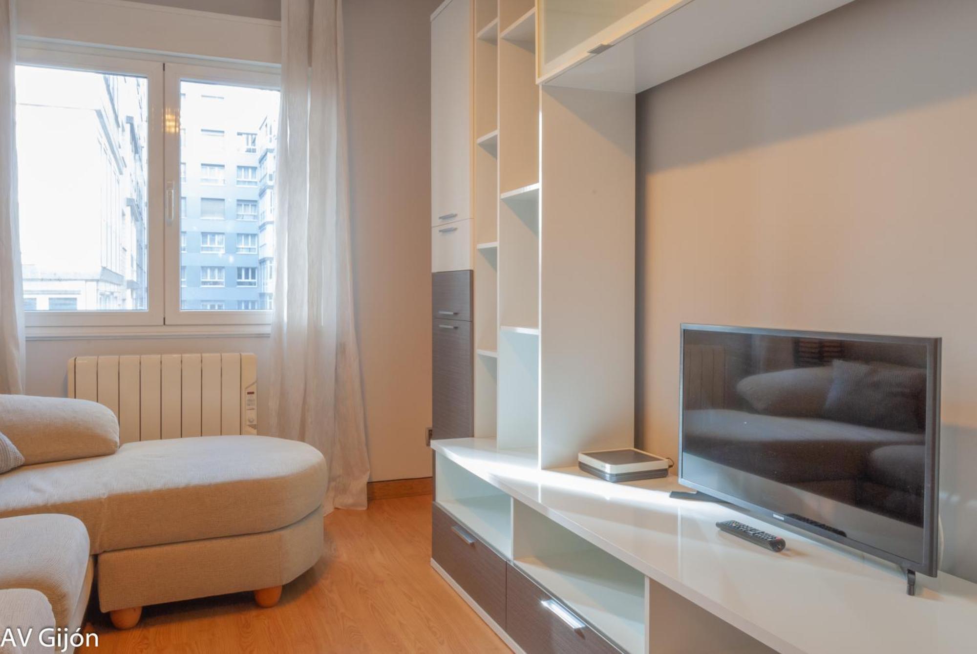 Av Premio Real 16 Apartment Gijon Bagian luar foto