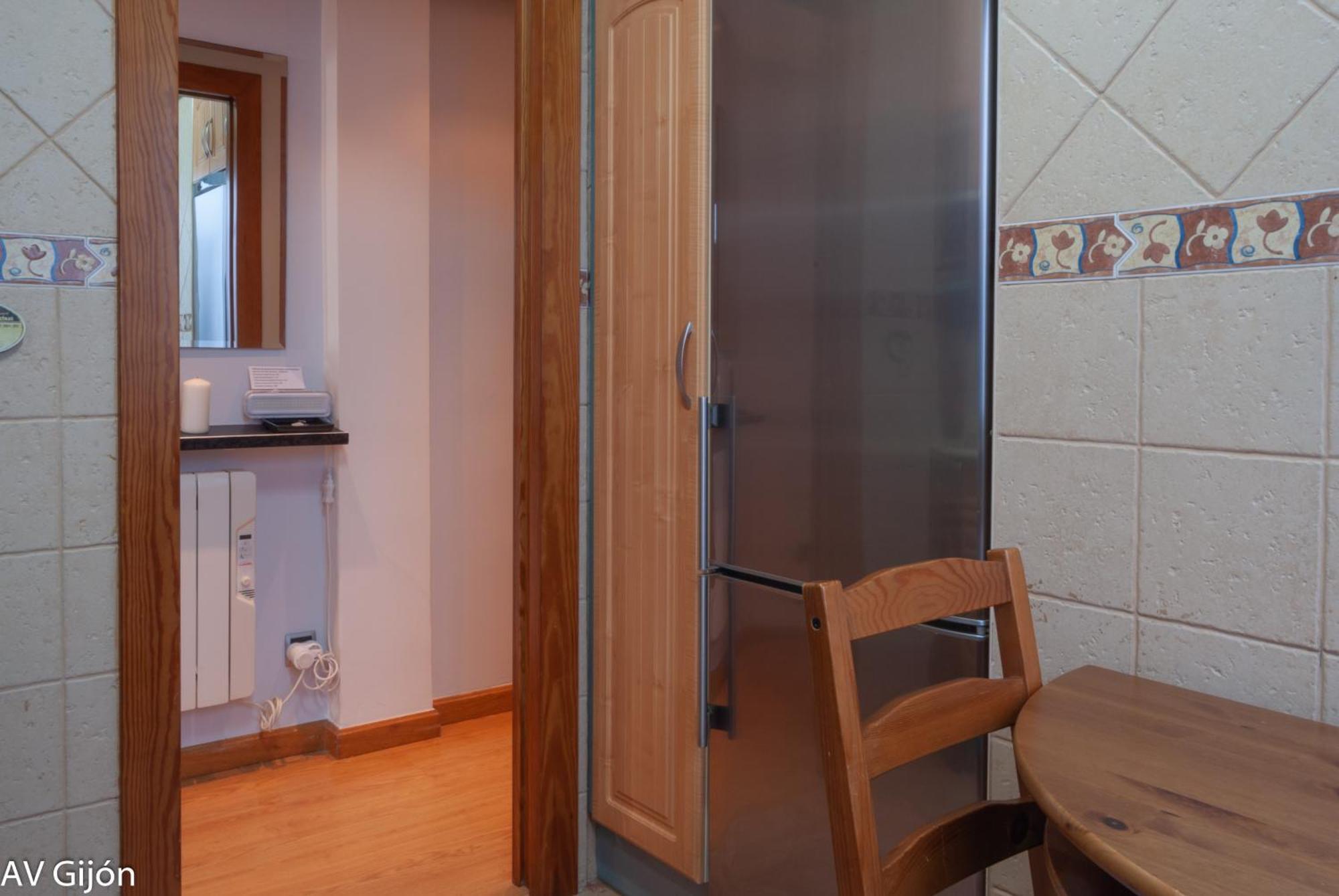 Av Premio Real 16 Apartment Gijon Bagian luar foto